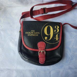 The Hogwarts Express 9 3/4 black crossbody bag